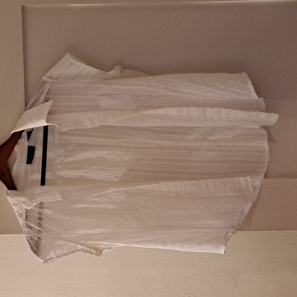 NY & CO Shear White Button Down